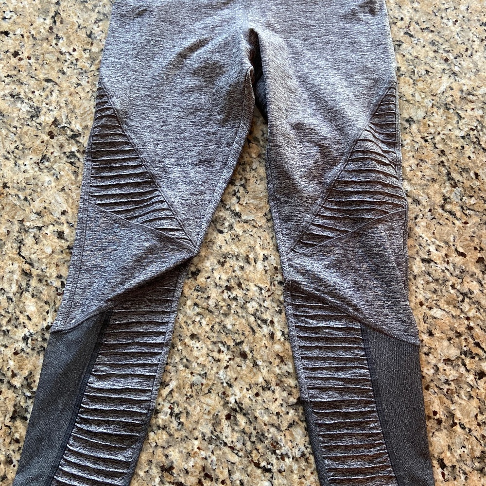 Pink leggings